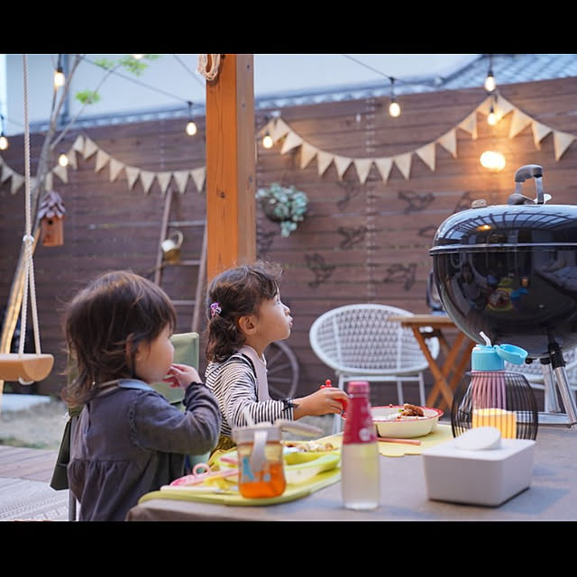 配送員設置送料無料 日本正規販売店 Weber ウェーバー オリジナルケトル 47cm 温度計付 黒 1241308 チャコールグリル BBQ バーベキュー グリル コンロ 燻製 炭 チャコール 配送員設置送料無料 日本正規販売店 Weber ウェーバー オリジナルケトル 47cm 温度計付 黒 1241308 チャコールグリル BBQ バーベキュー グリル コンロ 燻製 炭 チャコール