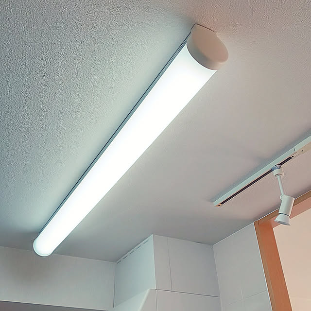 中国 Led蛍光灯 40w型 Led直管 蛍光管 フリッカー対策済 高輝度 2600lm 消費電力18w 昼光色 青みがかった爽やかな光 Led直管 40w 1cm G13口金 T8 高ルクス 高耐熱 電磁波ノイズ障害防止仕様 省エネ 倉庫向け Pl保険加入済 2年保証 1本セット のレビュー 口コミ 中国 Led蛍光灯 40w型 Led直管 蛍光管 フリッカー対策済 高輝度 2600lm 消費電力18w 昼光色 青みがかった爽やかな光 Led直管 40w 1cm G13口金 T8 高ルクス 高耐熱 電磁波ノイズ障害防止仕様 省エネ 倉庫向け Pl保険加入済 2年保証 1本セット のレビュー 口コミ