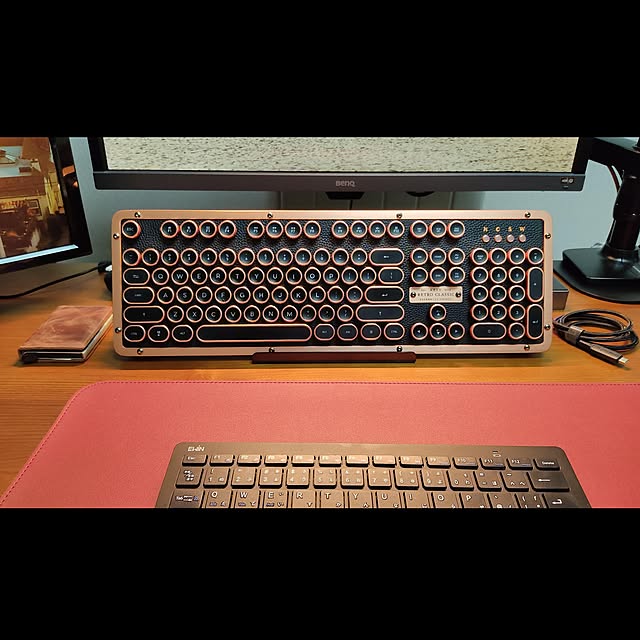 写真付きレビュー】長尾製作所 マザーボードキーボードをを美しく飾れる専用ディスプレイ台 NB-KEYBD-DP02の通販商品口コミ情報 |  RoomClipショッピング