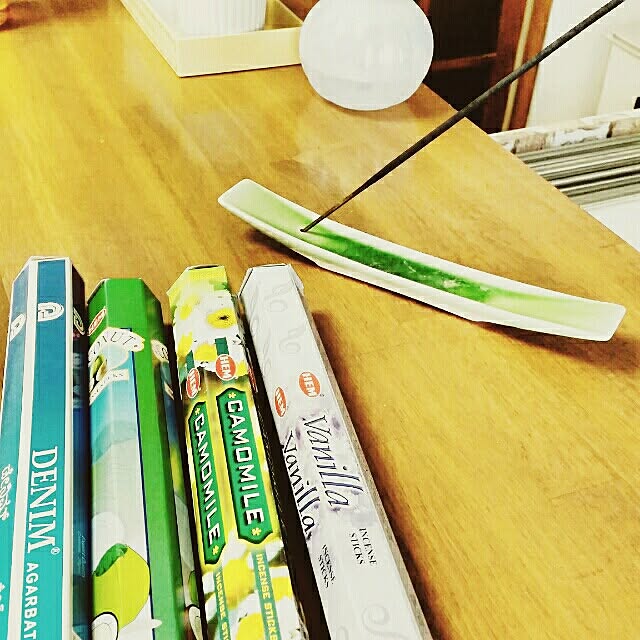 写真付きレビュー】バニラ香(HEM社)20本入り【VANILLA香・アジアンテイスト・アジアン雑貨・エスニック雑貨・インド香・お香・スティック香 ・六角香・バニラの香り】【あす楽対応】【楽ギフ_包装】【楽ギフ_メッセ入力】【02P25Mar11】の通販商品口コミ情報 ... 写真付きレビュー】バニラ香(HEM社)20本入り【VANILLA香・アジアンテイスト・アジアン雑貨・エスニック雑貨・インド香・お香・スティック香 ・六角香・バニラの香り】【あす楽対応】【楽ギフ_包装】【楽ギフ_メッセ入力】【02P25Mar11】の通販商品口コミ情報 ...