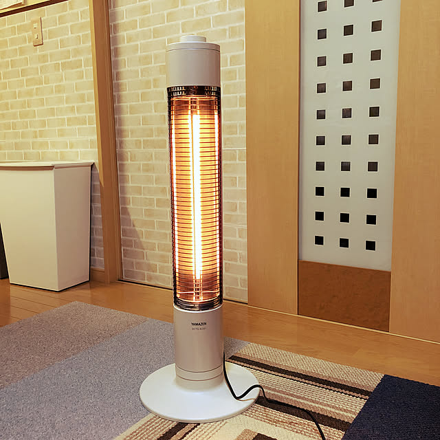 ヒーター 電気ストーブ グラファイトヒーター 首振り おしゃれ 450w 900w Dcts A091 カーボンヒーター 遠赤外線ヒーター 電気ストーブ 脱衣所 トイレ 暖房器具 足元暖房 スリムカーボンヒーター 速暖 山善 Yamazen 送料無料 のレビュー クチコミとして参考になる投稿