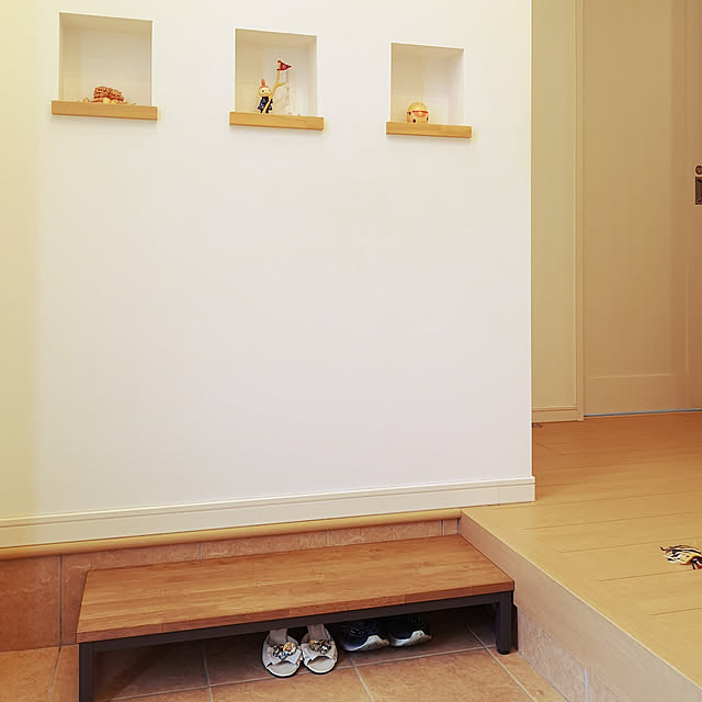 写真付きレビュー 燕三条製 アンティーク調玄関踏み台 幅90cm おしゃれ 耐荷重100kg 北欧調 木製 頑丈 丈夫 子供 ステップ 段差 日本製 国産の通販商品 口コミ情報 Roomclipショッピング 写真付きレビュー 燕三条製 アンティーク調玄関踏み台 幅90cm おしゃれ 耐荷重100kg 北欧調 木製 頑丈 丈夫 子供 ステップ 段差 日本製 国産の通販商品 口コミ情報 Roomclipショッピング