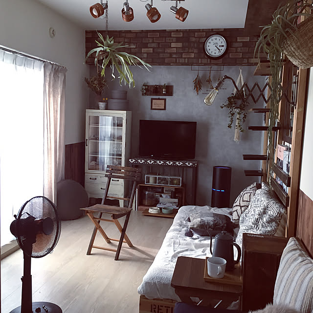 輸入壁紙の切り売り 幅53cm 1m単位で切売 Rasch ラッシュ Crispy Paper 国内在庫 のレビュー クチコミとして参考になる投稿75枚 Roomclip ルームクリップ