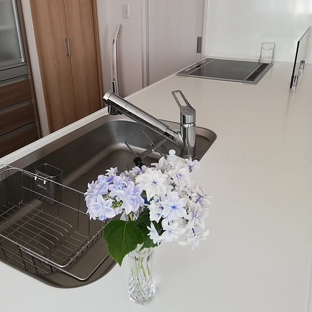 写真付きレビュー クリスタル花瓶 クリスタル ダルク シャトレー フラワーベース 24cm G5439 フランス製 花器 ガラス おしゃれ 人気 ブランド インテリア 花器 新築祝い 結婚祝い の通販商品 口コミ情報 Roomclipショッピング