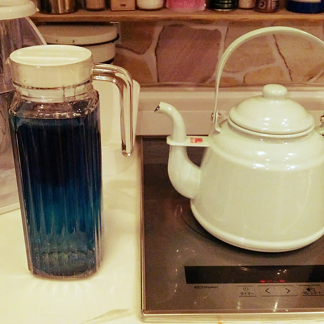 タキオン 即納 おしゃれ やかん 日本製 レトロホーローケトル Ih対応 琺瑯 直火 薪ストーブ ストーブ かわいい キャンプ 国産 新生活 キャンプ アウトドア 北欧カラー ギフト プレゼントのレビュー 口コミとして参考になる投稿28枚 Roomclip ルームクリップ