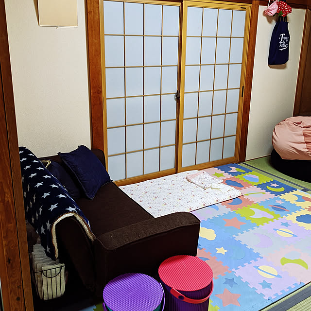 ニトリ 防音効果パズルマット ふち付き Nv Lgy のレビュー 口コミとして参考になる投稿3枚