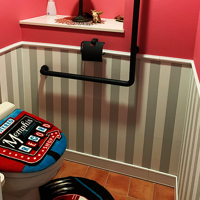 壁紙 ピンク のり付き 無地 壁紙 クロス 桃色 6柄から選べる 1m単位 切り売り 生のりつきだから届いてすぐ貼れる 国産壁紙 貼り替え リフォーム 壁紙屋本舗のレビュー クチコミとして参考になる投稿5枚