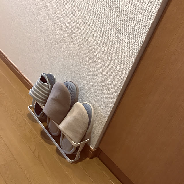 スリッパラック おしゃれ 北欧 スリム アイアン スリッパ立て スリッパたて スリッパスタンド スリッパ入れ 収納 玄関 シンプル ルームシューズ バブーシュ 来客用 収納ラック 下駄箱 山崎実業 Yamazaki ポイント10倍 送料無料 Plate ワイド スリッパ立て の