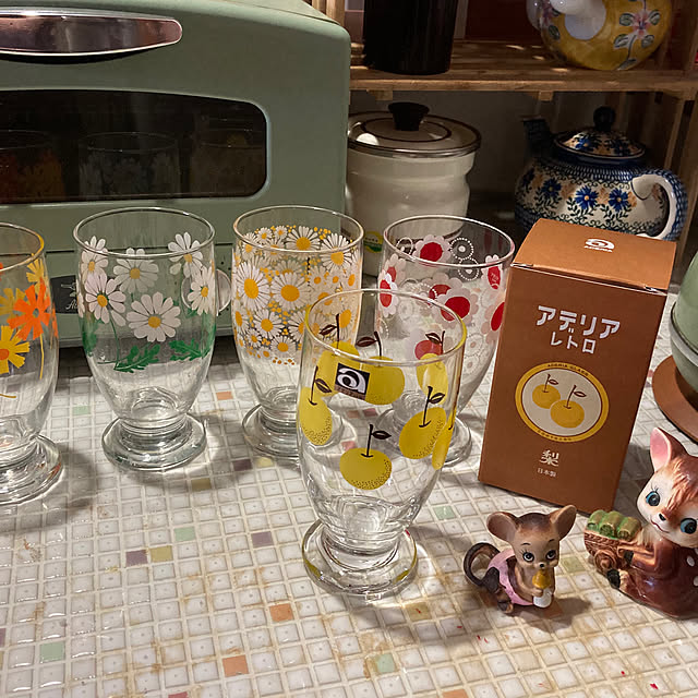 レトロ グラス アデリアレトロ 台付きグラス 3 ズーメイト 昭和レトロ 食器 雑貨 花柄プリント レトロ ポップ プリントグラス 昭和グラス 70年代 アンティーク ヴィンテージ パフェ アデリア レトロ アリス 野ばな 花まわし 花ざかりのレビュー クチコミとして