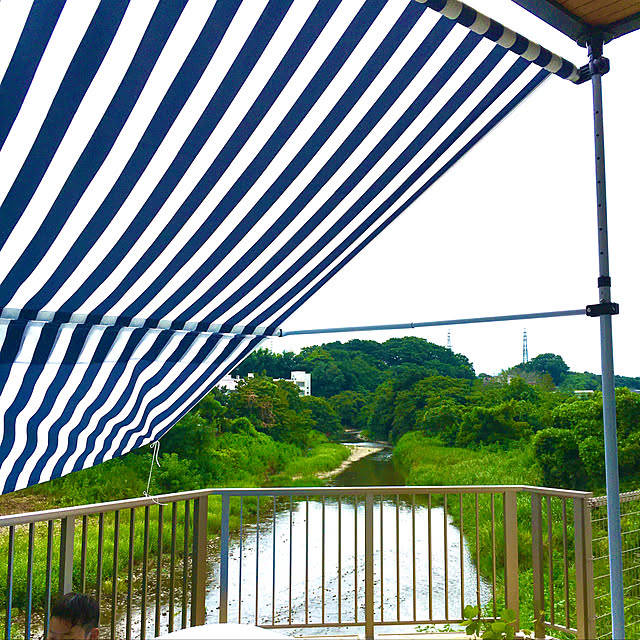 オーニング オーニングテント おしゃれ 3m サイドオーニング オーニングシェード 日よけのレビュー クチコミとして参考になる投稿1枚