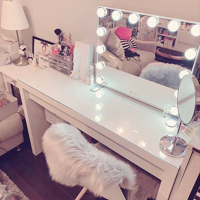 Wonstart 女優ミラー 化粧鏡 ハリウッドスタイル 14個led電球付き 暖色 寒色 2色ライトモード 明るさ調節可能 女優ライト 卓上 Ledミラー ドレッサー 化粧台適用 シルバー のレビュー クチコミとして参考になる投稿6枚 Roomclipショッピング Wonstart 女優ミラー 化粧鏡 ハリウッドスタイル 14個led電球付き 暖色 寒色 2色ライトモード 明るさ調節可能 女優ライト 卓上 Ledミラー ドレッサー 化粧台適用 シルバー のレビュー クチコミとして参考になる投稿6枚 Roomclipショッピング