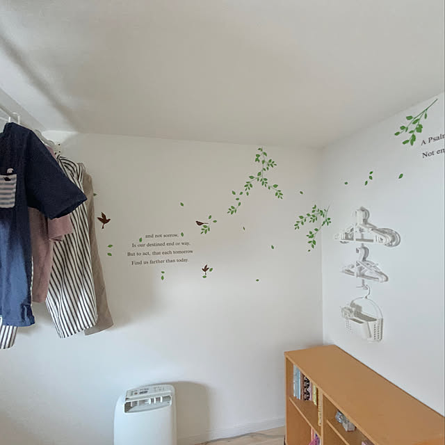 ハンガー収納 Tower タワー マグネット洗濯ハンガー収納ラック 収納 ランドリー マグネット ランドリー収納 洗濯 ハンガー 洗濯ハンガー 磁石 角ハンガー バスブーツ お掃除グッズ 木ネジ 壁 壁面収納 フック付き のレビュー クチコミとして参考になる投稿5枚