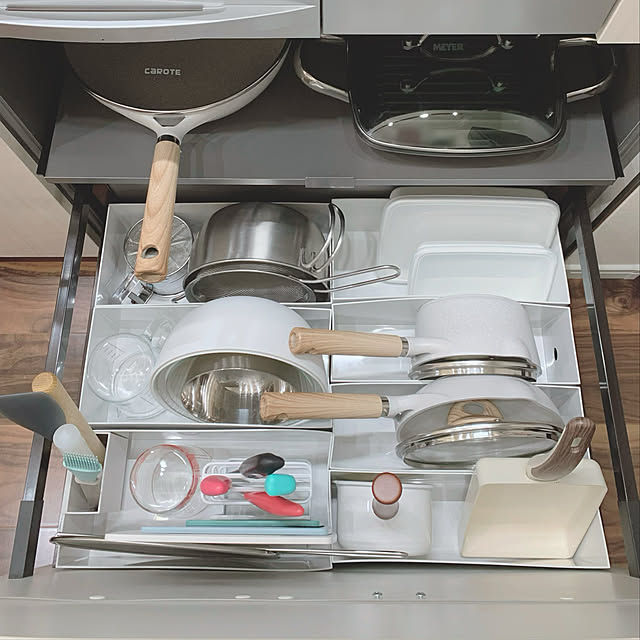 Keyuca ケユカ バタリニー シリコーンスパチュラ スパチェラ シリコン おしゃれ ヘラ キッチンツール 柔らかい 調理用 調理器具 キッチン用品 台所用品 オシャレ シンプル デザイン 結婚祝い ギフト 通販 グッドプライス のレビュー クチコミとして参考になる投稿3枚