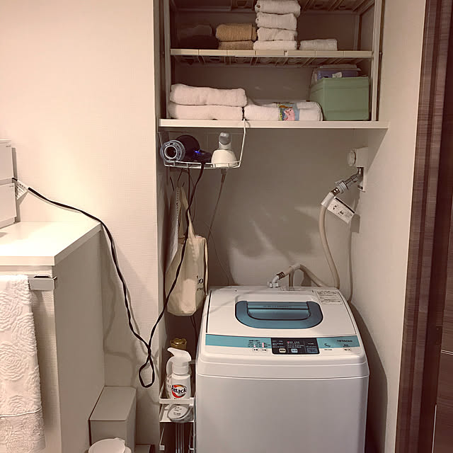 Tower 洗濯機横マグネット収納ラック タワー 脱衣所 バスマットスタンド 収納 棚 シンプルホワイト ブラック 白 黒 ランドリーラック 収納棚 収納ラック 洗濯機 マグネット 磁石 モノトーン おしゃれ 便利 デザイン 3307 3308 山崎実業 Yamazaki タワーシリーズの