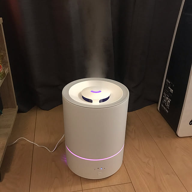 加湿器 卓上 大容量 上から給水 超音波加湿器 4l 4リットル アロマ加湿器 丸洗い 6畳 8畳 お手入れ簡単 タワー型 上 から 給水 小型 上部給水 空気清浄機 かわいい 中 霧化器のレビュー クチコミとして参考になる投稿2枚 Roomclip Item