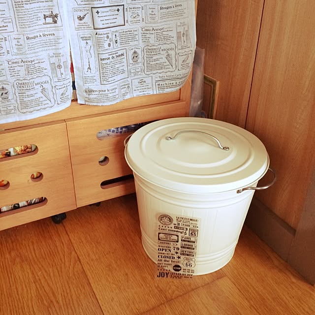 Ikea イケア Knodd ホワイト 16 L 50171773 ふた付き容器 ホワイトのレビュー クチコミとして参考になる投稿11枚 Roomclip ルームクリップ