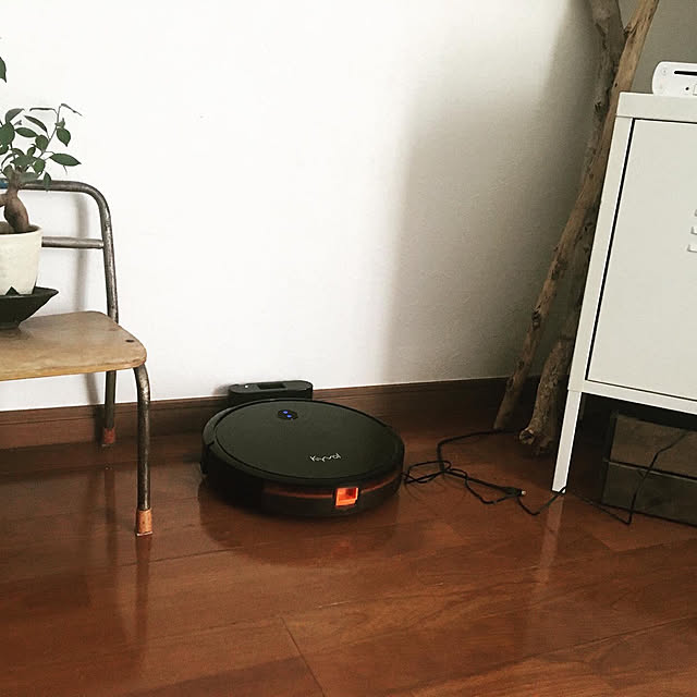 写真付きレビュー】KYVOL Kyvol E20 ロボット掃除機 2500Pa 強力吸引 超薄型 畳 静音 自動充電 Alexa WiFi 落下防止 衝突防止 150分間連続稼働 掃除ロボット 境界線テープ ブラックの通販商品口コミ情報 | RoomClipショッピング 写真付きレビュー】KYVOL Kyvol E20 ロボット掃除機 2500Pa 強力吸引 超薄型 畳 静音 自動充電 Alexa WiFi 落下防止 衝突防止 150分間連続稼働 掃除ロボット 境界線テープ ブラックの通販商品口コミ情報 | RoomClipショッピング