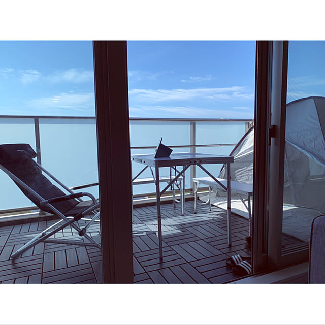 ロッキーチェア レジャーチェア キャンプ アウトドア バーベキュー 折りたたみ椅子 折りたたみチェア キャンプ用品 山善 Yamazen キャンパーズコレクション 送料無料 のレビュー クチコミとして参考になる投稿4枚 Roomclip ルームクリップ