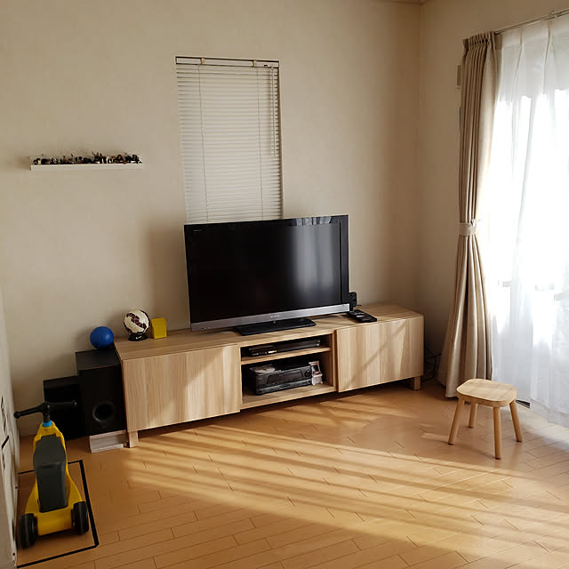 Ikea イケア Besta テレビ台 ホワイトステインオーク調 602 948 58のレビュー クチコミとして参考になる投稿4枚 Roomclip ルームクリップ Ikea イケア Besta テレビ台 ホワイトステインオーク調 602 948 58のレビュー クチコミとして参考になる投稿4枚 Roomclip ルームクリップ