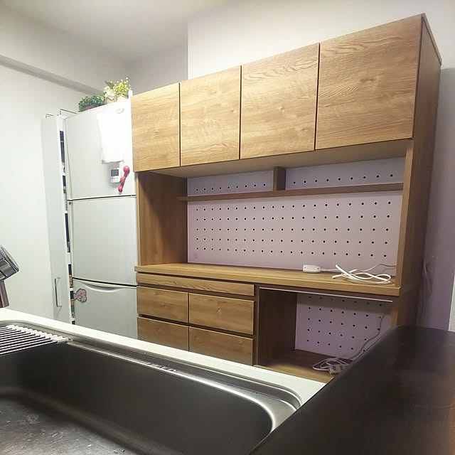 ポイント10倍 4 23 00 4 25 23 59 食器棚 キッチンボード 完成品 キッチン収納 キッチンキャビネット 140cm 電子レンジ台 キッチン 収納 棚 スライド トースター ステンレス 大川家具 開梱設置無料 おしゃれ キッチンストッカー 引き出し 大容量 新生活のレビュー