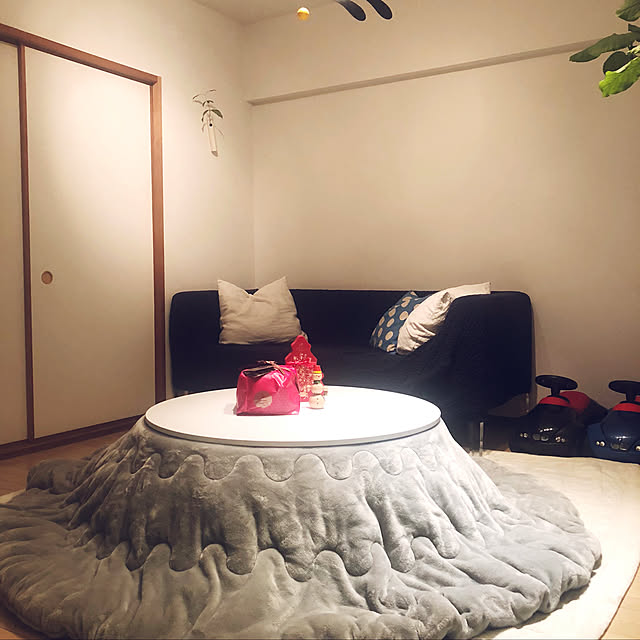 こたつ布団セット 円形 こたつ布団 セット 省スペース フリース おしゃれ コタツ布団 こたつ 布団のレビュー クチコミとして参考になる投稿2枚 Roomclipショッピング