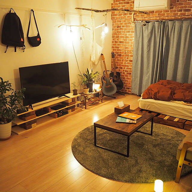 写真付きレビュー ニトリ アクセント円形ラグ Sシャギーgr 直径180 の通販商品 口コミ情報 Roomclipショッピング 写真付きレビュー ニトリ アクセント円形ラグ Sシャギーgr 直径180 の通販商品 口コミ情報 Roomclipショッピング