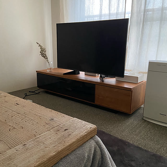 北欧風 テレビボード 140 北欧 テレビ台 完成品 ローボード 完成 木製 Tvボード 収納 シンプル ナチュラル ガラス 扉付き 幅140 ヴィンテージ風 人気 おしゃれ 送料無料 Gkwのレビュー クチコミとして参考になる投稿18枚 北欧風 テレビボード 140 北欧 テレビ台 完成品 ローボード 完成 木製 Tvボード 収納 シンプル ナチュラル ガラス 扉付き 幅140 ヴィンテージ風 人気 おしゃれ 送料無料 Gkwのレビュー クチコミとして参考になる投稿18枚
