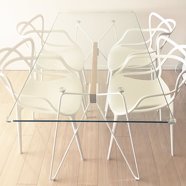 【写真付きレビュー】Kartell カルテル Masters マスターズ チェア/ホワイト【2脚セット販売】 MAS586503の通販商品