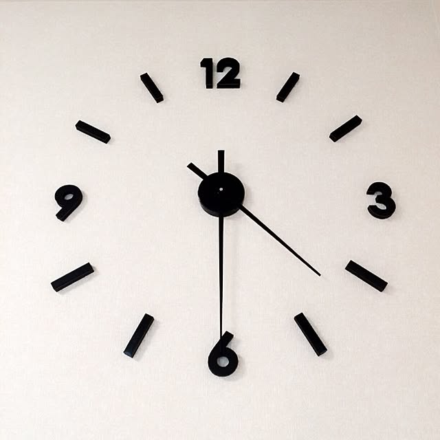 写真付きレビュー Magnet 掛け時計 セパレート クロック Separate Clock 壁掛け時計 壁 時計 掛時計 クロック ウォールクロック Wallclock インテリア雑貨 モダン かわいい おしゃれ 壁掛け時計 マグネット マグネット社 プレゼント 彼氏 彼女 誕生日 新築祝い 結婚