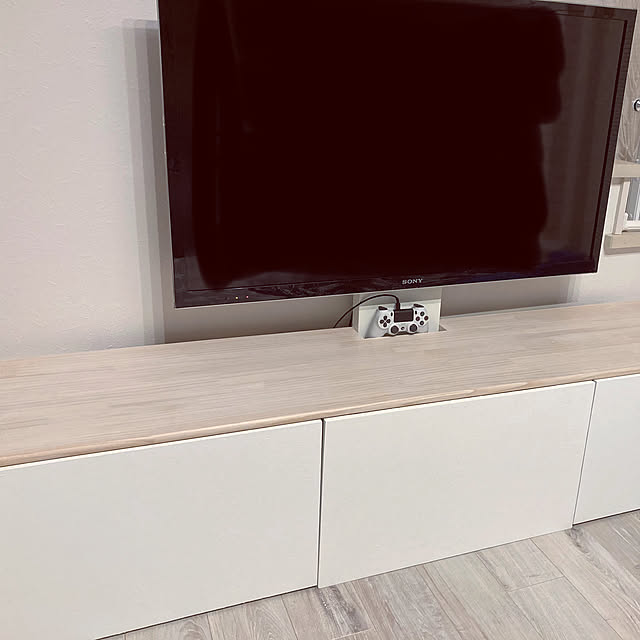 60型でも憧れの壁掛けスタイル 壁寄せテレビスタンド ロータイプ 送料無料 壁寄せスタンド 壁掛けテレビ台 壁掛け 金具 壁面収納 テレビ台 壁掛けテレビ アーム 壁よせtvスタンド ローボード 高さ調節 60型 60インチ 薄型 スリム おしゃれのレビュー クチコミとして