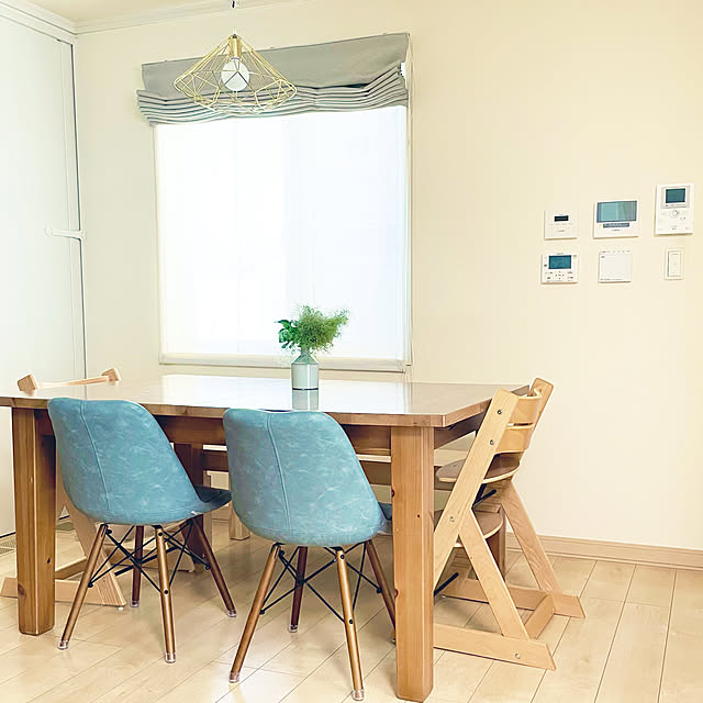 Bjursta ビュースタ 伸長式テーブルのレビュー クチコミとして参考になる投稿12枚 Roomclip ルームクリップ