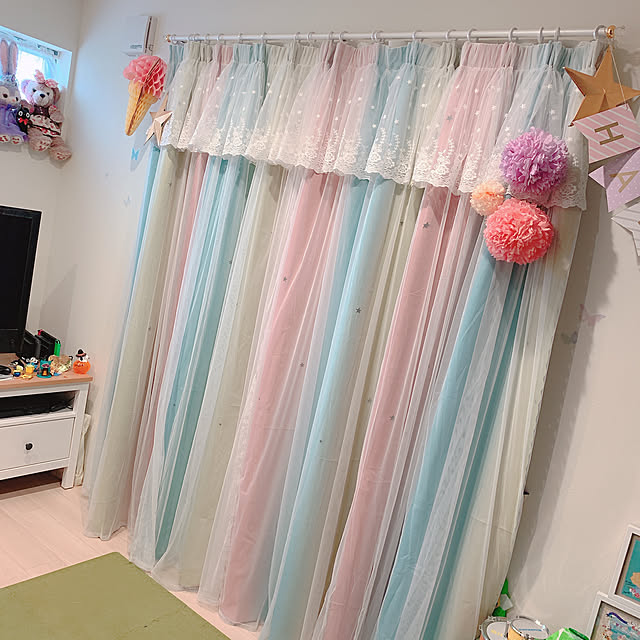 一体型 カーテン おしゃれ 安い 透かし彫り オーダー グラデーション 姫系 子供部屋 女の子 星柄 レースセット 送料無料のレビュー クチコミとして参考になる投稿4枚 Roomclip ルームクリップ