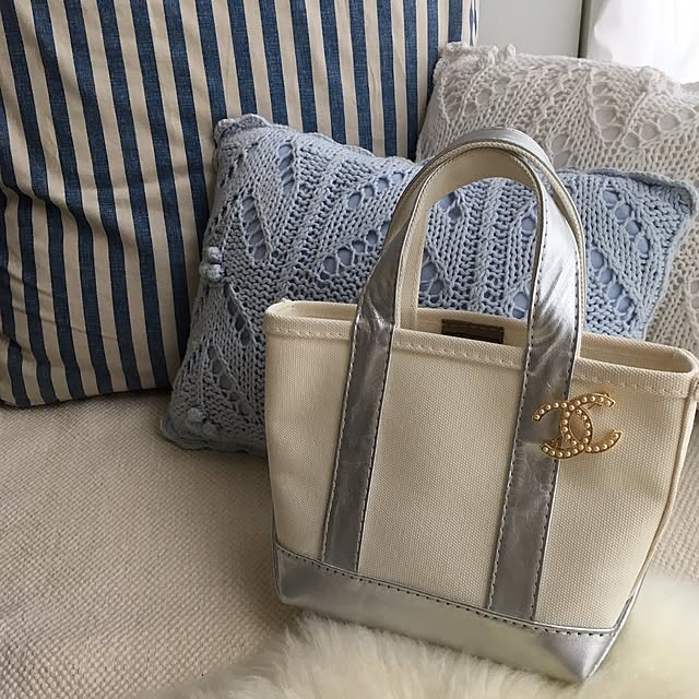 送料無料 Llbean トートバッグ サッチェルバッグ ミニ スモール S Ll Bean エルエルビーン Boat And Tote Bag Open Top 通勤 通学 ブルー ブラック レッド ダークグリーン トートバック トート キャンバスのレビュー クチコミとして参考になる投稿2枚