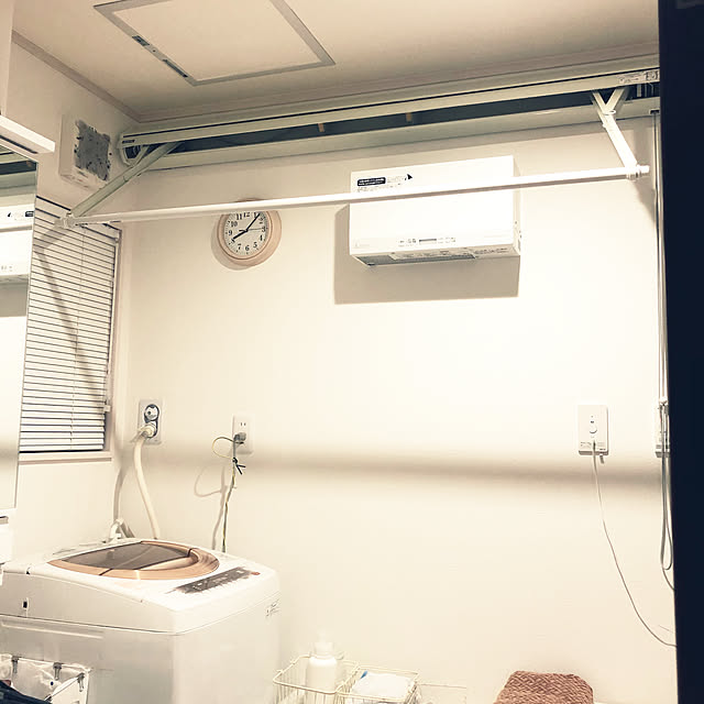 パナソニック Panasonic パナソニック 室内物干しユニット ホシ姫サマ 手動シリーズ Cwfbt8102w 手動 壁付けタイプ 竿1本 ロングサイズ のレビュー 口コミとして参考になる投稿3枚 パナソニック Panasonic パナソニック 室内物干しユニット ホシ姫サマ 手動シリーズ Cwfbt8102w 手動 壁付けタイプ 竿1本 ロングサイズ のレビュー 口コミとして参考になる投稿3枚