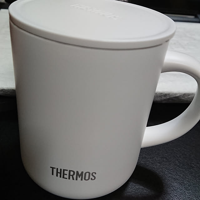 サーモス Thermos サーモス 真空断熱マグカップ 350ml ステンレス Jdg 350 Sのレビュー 口コミとして参考になる投稿1枚 Roomclip ルームクリップ