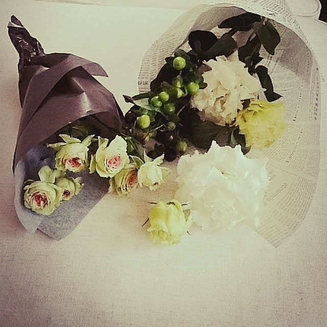 机/薔薇/トルコキキョウ/アンティーク色/生花...などのインテリア実例 - 2020-01-13 11:44:43