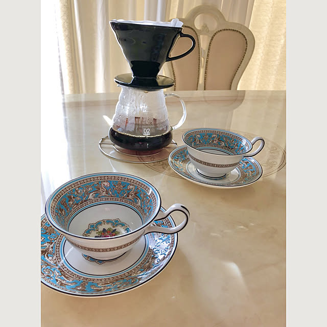 写真付きレビュー ウェッジウッド Wedgwood フロレンティーン ターコイズ ティーカップ ソーサー ピオニー ペア ブランドボックス付 2客セット おしゃれ かわいい 洋食器 紅茶カップ ウエッジウッド ギフト プレゼント 結婚祝い お祝い 内祝いの通販商品