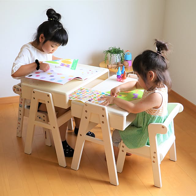 写真付きレビュー スタディーセット こどもチェア 子供椅子 子どもイス デスク テーブル 高さ変更 Na Kids Nakids 勉強机 お絵描き Kds 2947 お片づけ 天然木 学習 プレゼント お祝い 幼稚園 入学 子供 椅子 机 ホワイト 白 Picc S Study Setの通販商品 口コミ情報