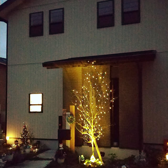 ソーラーイルミネーション 100球 点灯8パターン イルミネーションソーラー 屋外 ソーラー クリスマス 飾り 電飾 イルミネーション 送料無料 のレビュー クチコミとして参考になる投稿6枚 Roomclip ルームクリップ ソーラーイルミネーション 100球 点灯8パターン イルミネーションソーラー 屋外 ソーラー クリスマス 飾り 電飾 イルミネーション 送料無料 のレビュー クチコミとして参考になる投稿6枚 Roomclip ルームクリップ