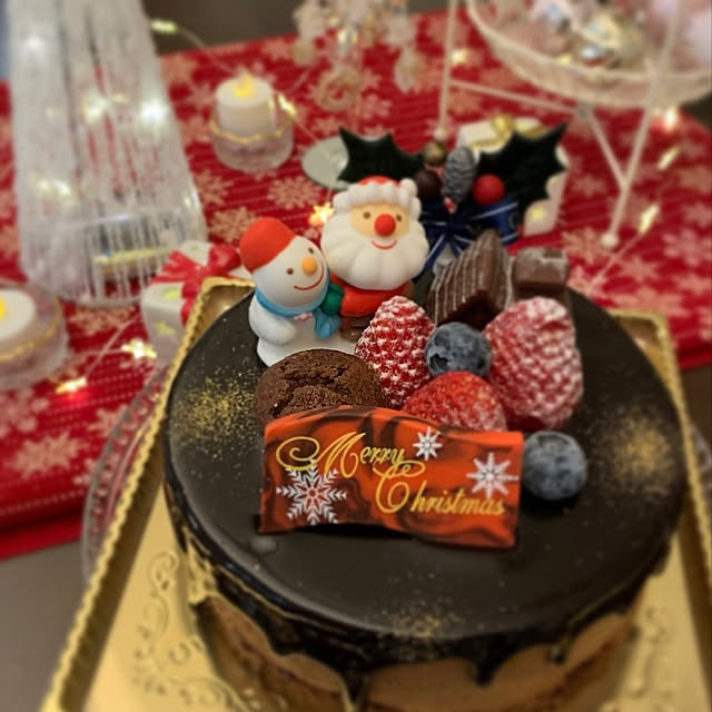 クリスマスケーキ クリスマスパーティー クリスマス雑貨 クリスマス 机 などのインテリア実例 21 12 25 00 39 11 Roomclip ルームクリップ
