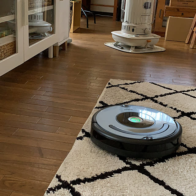 写真付きレビュー】アイロボット(IRobot) iRobot ロボットクリーナー ルンバ641 ブルーシルバー R641060 R641060の通販商品口コミ情報  | RoomClipショッピング