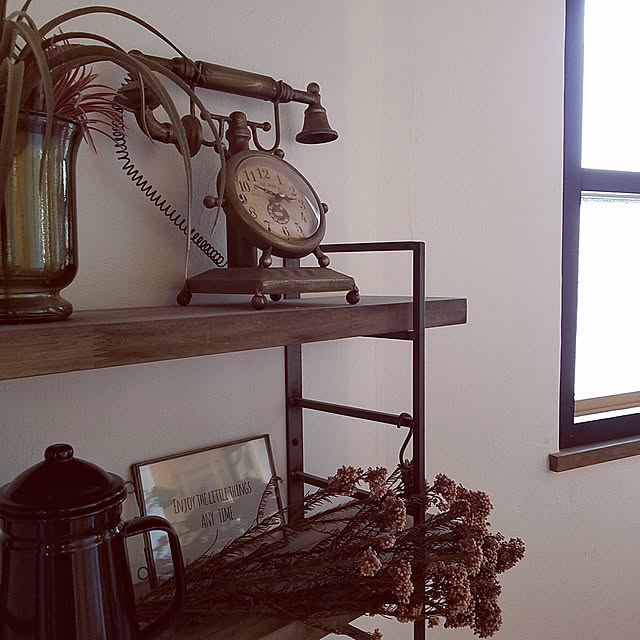 アメリカン レトロ クロック 古電話 置き時計 ビンテージクロック アンティーククロック アメリカ時計 おしゃれ時計 オブジェ ビンテージ ガレージ アメリカ雑貨 レトロ 西海岸風 インテリア アメリカン雑貨のレビュー クチコミとして参考になる投稿9枚 アメリカン レトロ クロック 古電話 置き時計 ビンテージクロック アンティーククロック アメリカ時計 おしゃれ時計 オブジェ ビンテージ ガレージ アメリカ雑貨 レトロ 西海岸風 インテリア アメリカン雑貨のレビュー クチコミとして参考になる投稿9枚