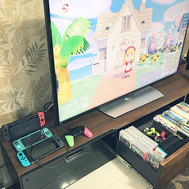 新品 新型モデル Nintendo Switch ニンテンドースイッチ 本体 Joy Con L ネオンブルー R ネオンレッドのレビュー クチコミとして参考になる投稿7枚 Roomclip Item