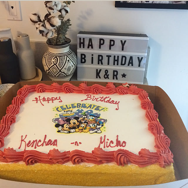 バースデーケーキ こどもと暮らす 海外在住 誕生日会 返信前にｺﾞﾒﾝﾅｻｲ などのインテリア実例 17 11 26 22 43 02 Roomclip ルームクリップ