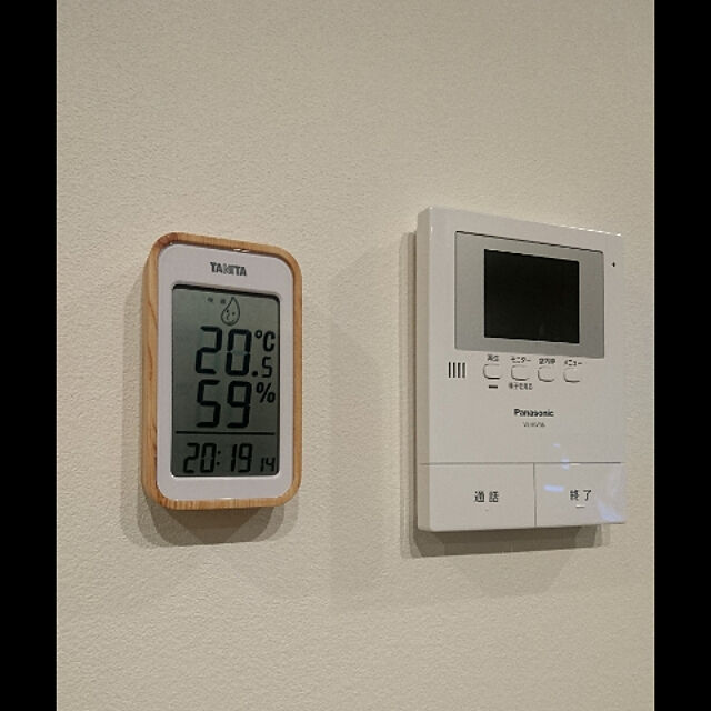 室温計 アラーム機能付き 置時計 湿度計 温度計 デジタル コンパクト 壁掛け室温計 置時計 湿度計 アラーム機能付き コンパクト 壁掛け 温度計 デジタル