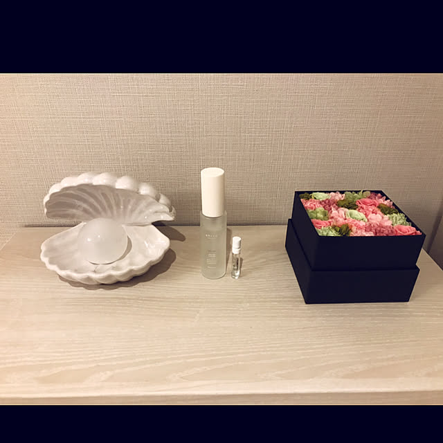 Nicolai Bergmann ニコライバーグマン オリジナルプリザーブドフラワーボックス グレースケリー 北欧雑貨 のレビュー クチコミとして参考になる投稿4枚 Roomclip ルームクリップ Nicolai Bergmann ニコライバーグマン オリジナルプリザーブドフラワーボックス グレースケリー 北欧雑貨 のレビュー クチコミとして参考になる投稿4枚 Roomclip ルームクリップ