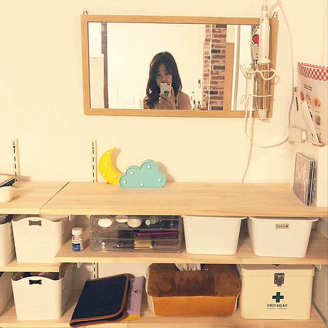 救急箱 おしゃれ 大 かわいい 全4色 メディコ ファーストエイドボックス 大きい インテリア スチール 小物入れ レトロ 仕切り 収納箱 きゅうきゅう ばこ 道具箱 大容量のレビュー クチコミとして参考になる投稿3枚 救急箱 おしゃれ 大 かわいい 全4色 メディコ ファーストエイドボックス 大きい インテリア スチール 小物入れ レトロ 仕切り 収納箱 きゅうきゅう ばこ 道具箱 大容量のレビュー クチコミとして参考になる投稿3枚