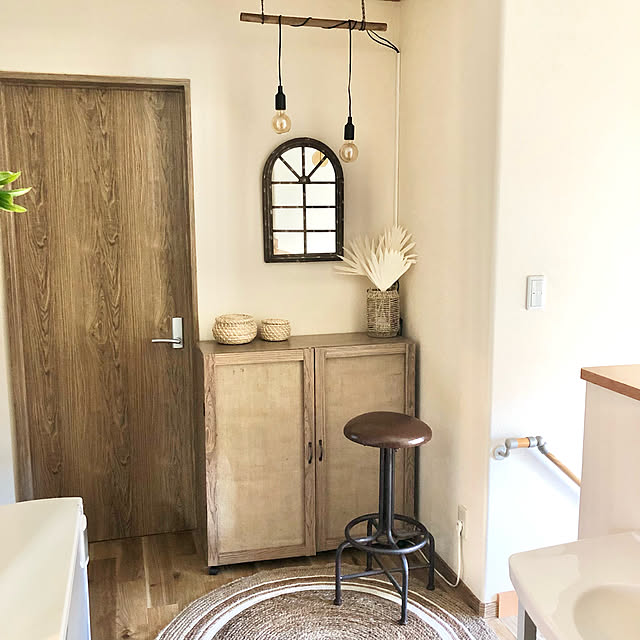 E26 コード付ソケット電球ソケットコード付き ソケット コンセント スイッチ付 3mブラック 工事不要 おしゃれ ブラック 2個 のレビュー クチコミとして参考になる投稿2枚