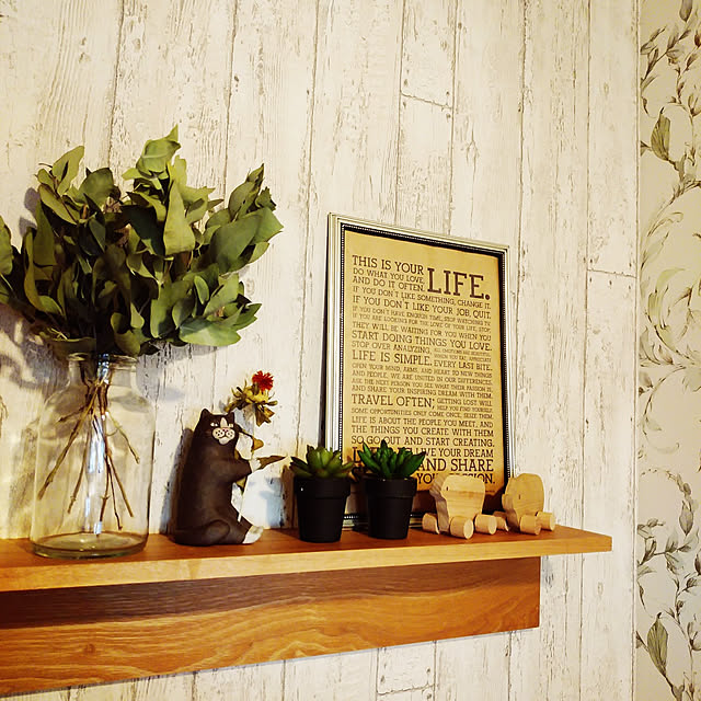 壁紙 クロス国産壁紙 のりなしタイプ サンゲツ 植物柄 Re 2810 販売単位1m のレビュー クチコミとして参考になる投稿6枚 Roomclip ルームクリップ