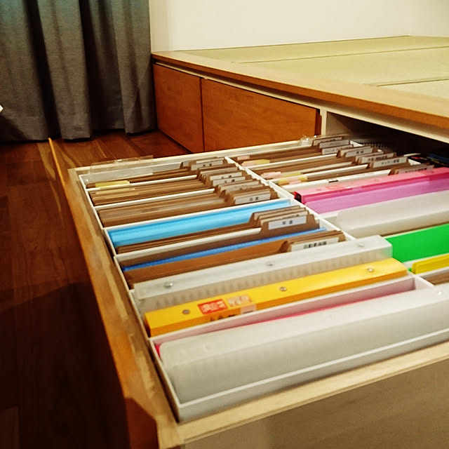 棚/取り扱い説明書置き場/こあがり収納/無印良品 ファイルボックス/テプラでラベリング&hellip;などのインテリア実例 20180203